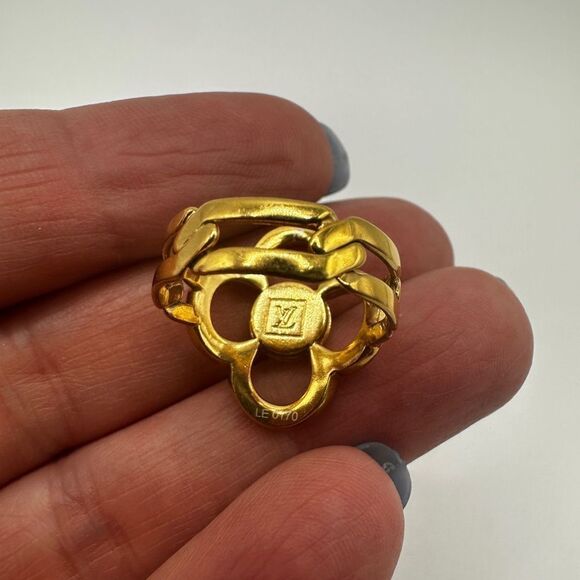 Authentic Louis Vuitton Berg Flower Power Ring with dust bag! - Picture 3 of 14